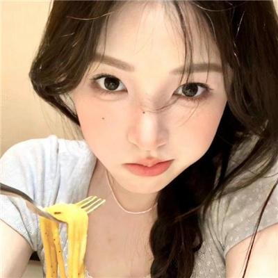 与谁共眠
